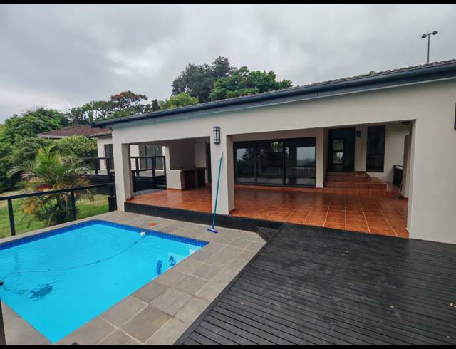 4 BEDROOM HOUSE FOR SALE IN BEREA WEST